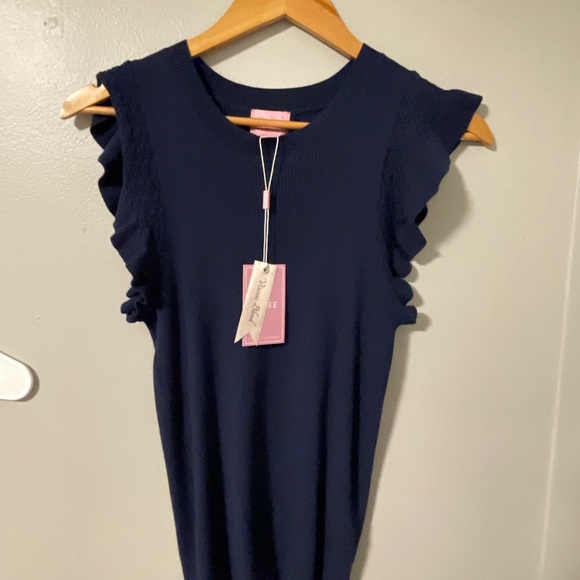 Muse Navy Ribbed Top - Picture 1 of 3